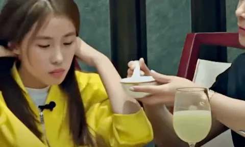 “Em bé khổng lồ” 16 tuổi vẫn được bảo mẫu bón cơm, cắt móng chân, tiêu vặt gần 200 triệu đồng/ngày hiện giờ ra sao?