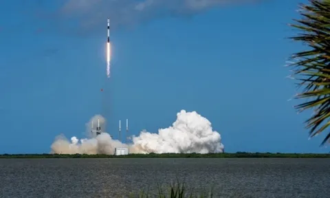 Hệ thống vệ tinh của tỷ phú Elon Musk chạm cột mốc đáng kinh ngạc