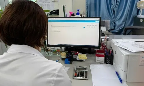 Sự thật về trang web datlichbhxh.com