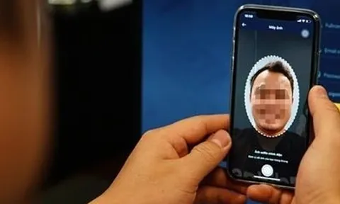 Đang ‘xác minh khuôn mặt và CCCD’ qua Zalo, người đàn ông 55 tuổi phát hiện: Điện thoại đơ, tài khoản bị trừ 350 triệu đồng