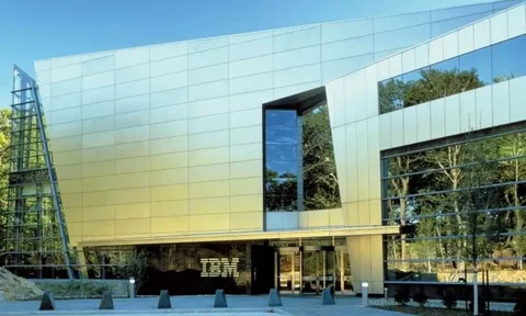 Biểu tượng ngành công nghệ thế kỷ 20 bất ngờ sa thải hàng nghìn nhân sự, nhận 'thua' trước AI và tự động hóa