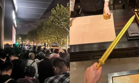 Cửa hàng vàng khiến 1,4 tỷ dân Trung Quốc lùng mua đến vỡ trận