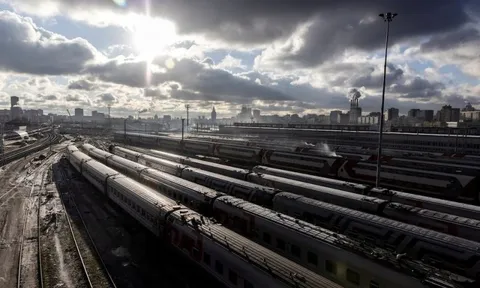 Nuôi hơn 700.000 lao động, 'phong vũ biểu' của nền kinh tế Nga gánh khoản nợ hơn 50 tỷ USD, Moscow sốt sắng tìm cách giải cứu