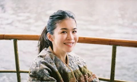 Sau tuổi 35, phụ nữ không cần chạy đua nữa - chỉ cần sửa lại 5 thói quen tiêu tiền để sống nhẹ và dư dả hơn