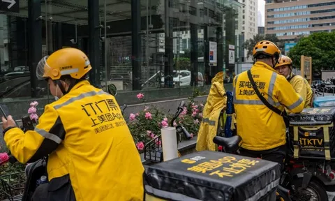 Giảm giá quá nhiều, hãng giao đồ ăn Trung Quốc báo lỗ quý đầu tiên sau gần ba năm