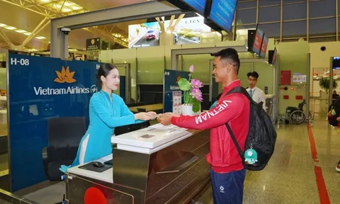 Vietnam Airlines thưởng nóng cho các VĐV nước nhà giành Huy chương Vàng tại SEA Games 33