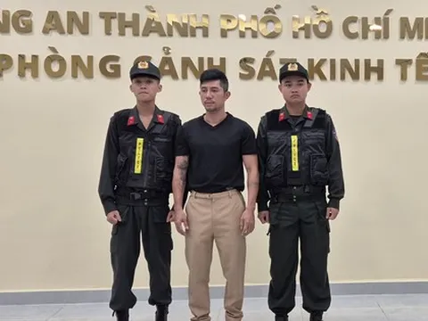 Người nhận 8 tỉ đồng "chạy án" cho Ngân 98 có phải là luật sư?