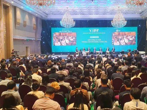 Việt Nam chuẩn bị đón sóng tỉ đô vào bất động sản công nghiệp