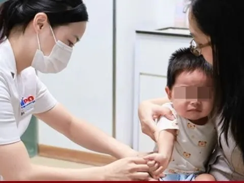 Trẻ nhập viện vì cúm mùa tăng, nhiều ca biến chứng nặng