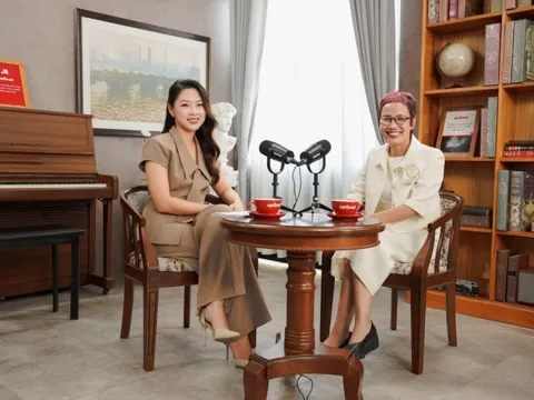 Nữ nhà báo học Tiến sĩ ở tuổi 52: “Tôi bận rộn chủ động”