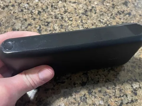 Thu hồi 2 mẫu pin sạc dự phòng tại Việt Nam do nguy cơ cháy nổ