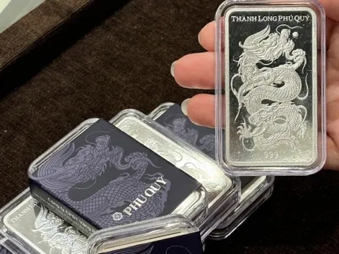 Bất ngờ với giá bạc hôm nay, 26-11