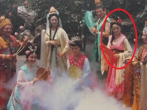 Vai phụ trong Tây Du Ký 1986 chỉ lên hình vài phút, ngoài đời học giỏi, giờ còn là nhân vật "tai to mặt lớn" nghe tên đã nể!