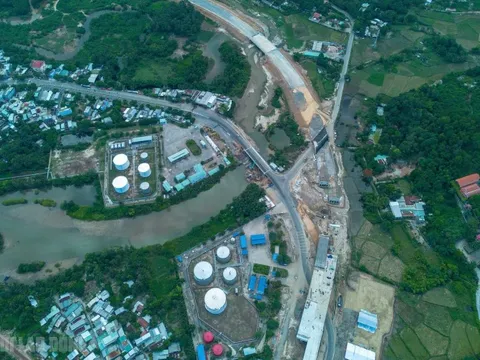 Huy động tổng lực tại dự án cảng Liên Chiểu để cán đích trước Tết Bính Ngọ 2026