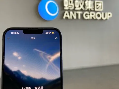 Giúp tạo app trong 30 giây, ứng dụng lập trình AI của Trung Quốc bị sập vì quá đông người truy cập