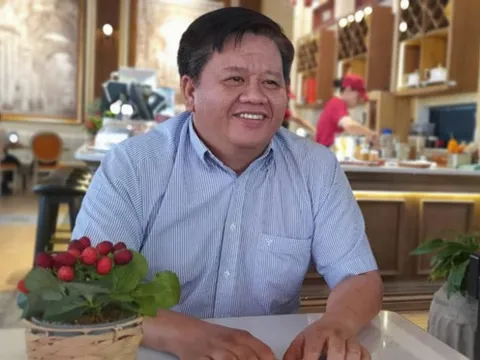 Công ty tuyên bố có sẵn 100 tỷ USD làm đường sắt cao tốc lại gửi kiến nghị khẩn