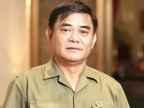 Những con số 'khó tin' khi ông Đường 'bia' hiến kế xây 100.000 căn nhà ở xã hội giá từ 1 tỷ trên nóc tàu điện